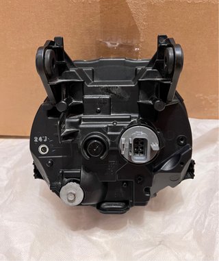 Faro Delantero Honda CB125R LED