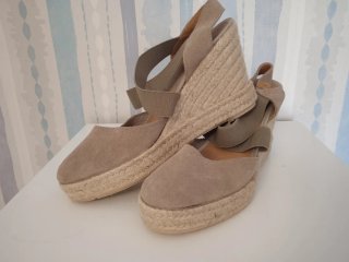 Sandalias cuña Verbenas talla 39