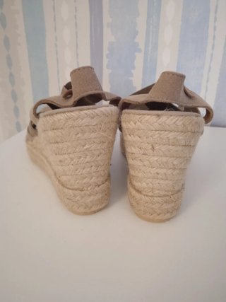 Sandalias cuña Verbenas talla 39