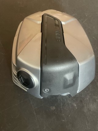 Tapa Culata izquierda BMW NineT 2023+