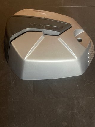 Tapa Culata izquierda BMW NineT 2023+