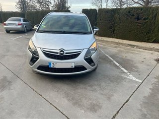 Opel Zafira Tourer 2013