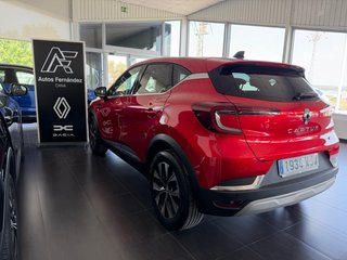 Renault Captur Techno ETech full hybrid. 145CV