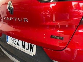 Renault Captur Techno ETech full hybrid. 145CV