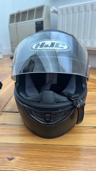 Casco Moto HJC y Guantes Calefactables
