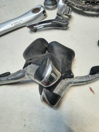 Grupo Shimano 9x3 Carretera