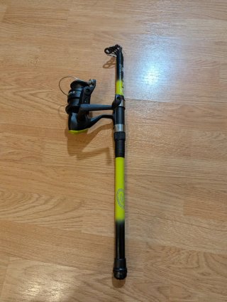 Set de Pesca con Caña y aparejos