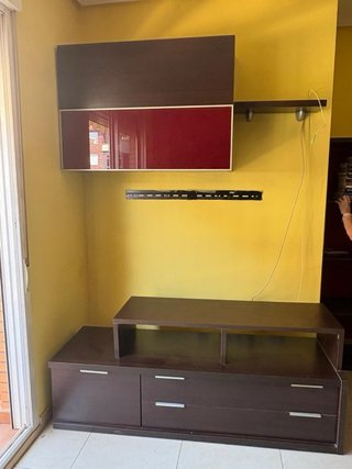 Conjunto completo de muebles de salón.