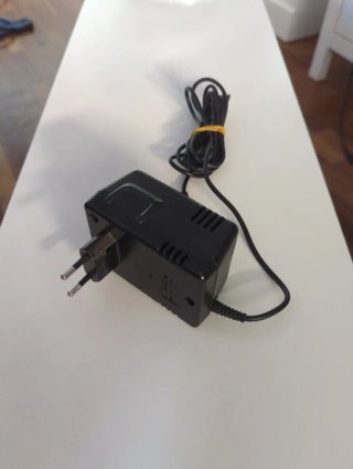 Cargador Sega Mega Drive 1602-18