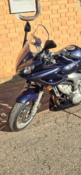 Yamaha FZ6 S -