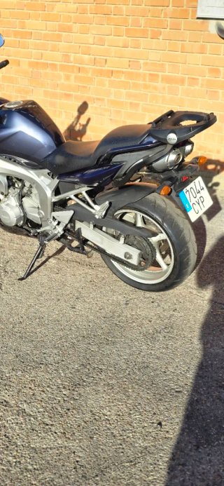 Yamaha FZ6 S -