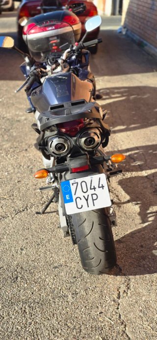 Yamaha FZ6 S -