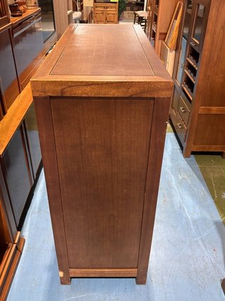 COMODA/SINFONIER MADERA ESTILO MINDI