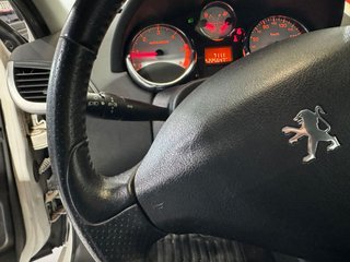PEUGEOT 207 Sport 1.6 HDI 90