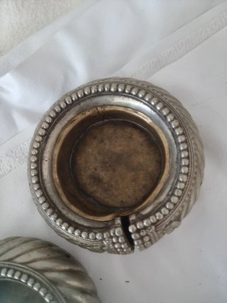 2 Ceniceros/Pulseras Indios Becara