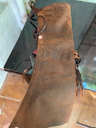 Zahones 100% Cuero hechos de forma artesanal