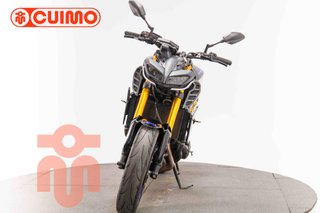 YAMAHA MT 09
