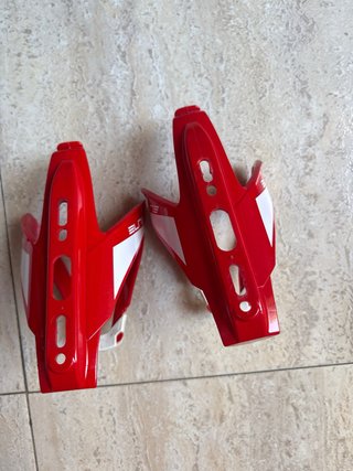 2 Portabidones Elite Custom Race Rojos