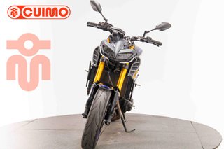 YAMAHA MT 09