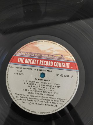 Vinilo LP Elton John - A Single Man (EX/EX)