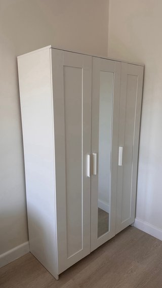 Muebles de habitación blancos