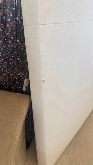 Muebles de habitación blancos