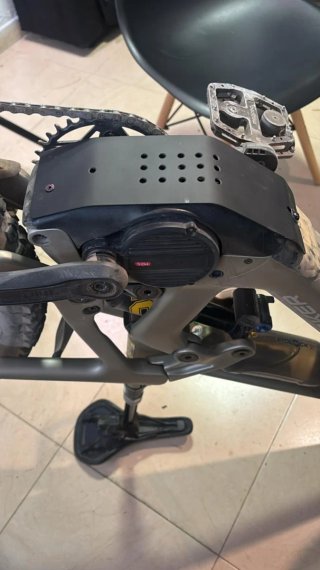 PROTECTOR MONDRAKER ZENDIT MOTOR AVINOX M2S