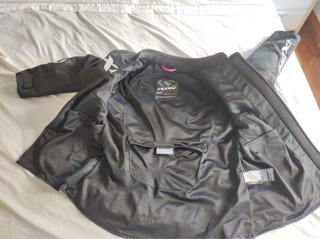 Chaqueta Moto IXON Negra y Rosa Talla S