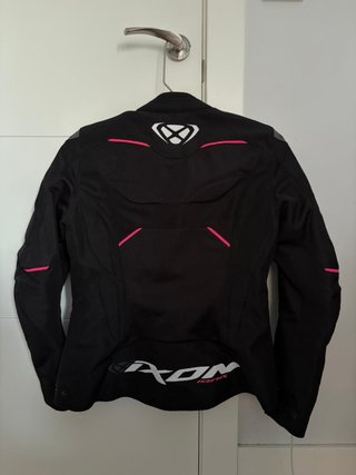 Chaqueta Moto IXON Negra y Rosa Talla S