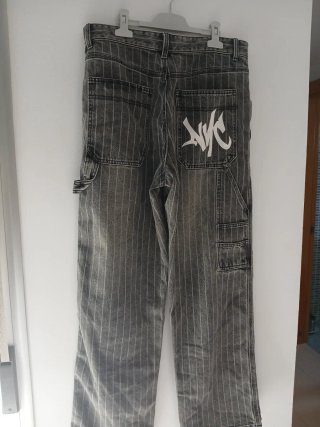 Pantalones Bershka grises rayas talla 36