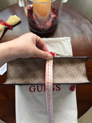 Bolso Guess LA Floral Bordado Nuevo