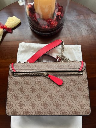 Bolso Guess LA Floral Bordado Nuevo
