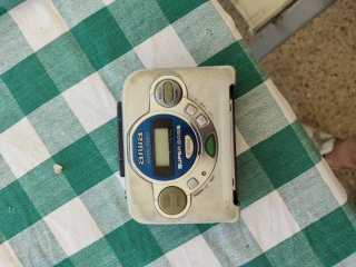 Walkman Aiwa AM/FM Stereo S-BASS