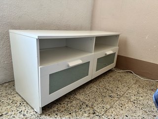 URGENTE MUDANZA. Mueble TV Besta Ikea Blanco