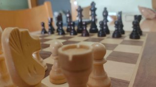 Scacchi in legno artigianale Cayro