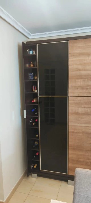 Armario Madera y Cristal