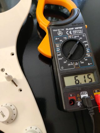 Golpeador Stratocaster Cargado Blanco
