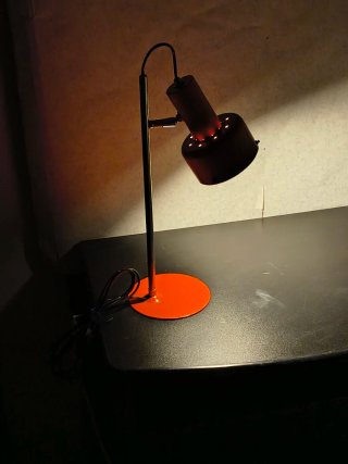 Lampada da tavolo vintage arancione