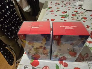 Nintendo Switch Pokémon Let's Go Pikachu Eevee