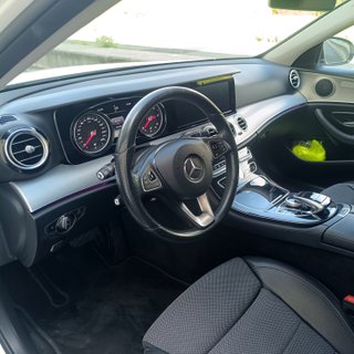 Mercedes E220 9G 194cv del 2017  con Etiqueta C