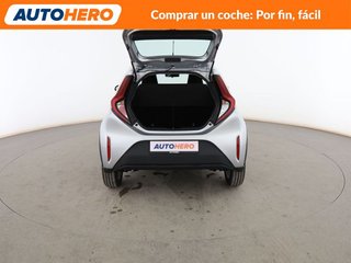 Toyota Aygo X Cross 1.0 Play