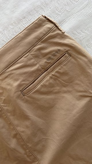 Pantalones beige hollister talla 30