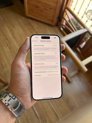 iPhone 15 128GB