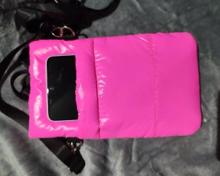 Bolso acolchado rosa parade el movil.