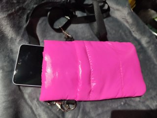 Bolso acolchado rosa parade el movil.