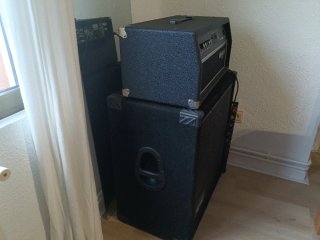 Amplificador Bajo Behringer BVT4500H