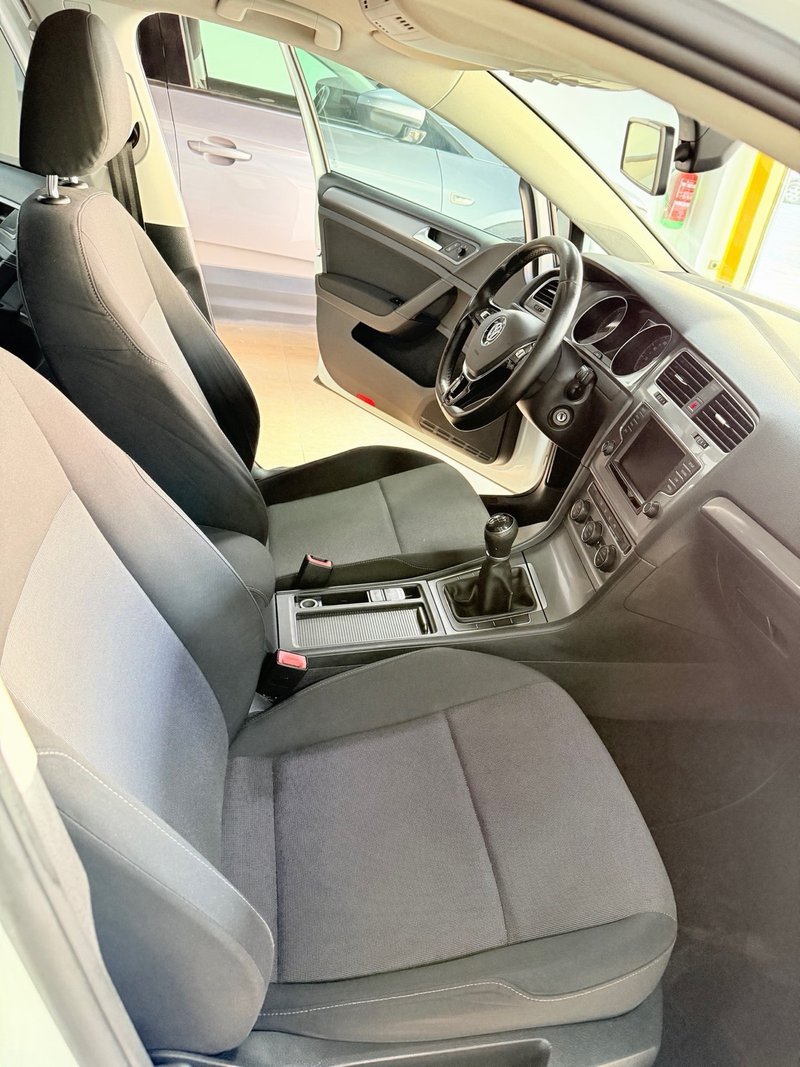 Volkswagen Golf VII Variant 1.6 TDI CR BMT Business 2017, foto 6