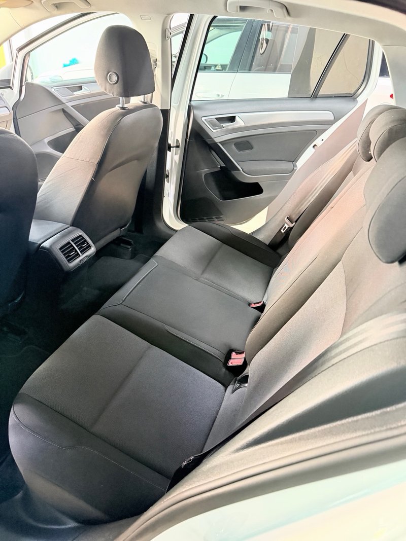Volkswagen Golf VII Variant 1.6 TDI CR BMT Business 2017, foto 8
