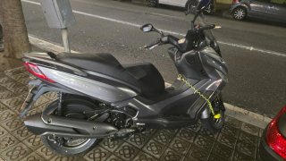 Kymco Grand Dink 300 Gris