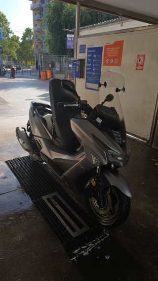Kymco Grand Dink 300 Gris